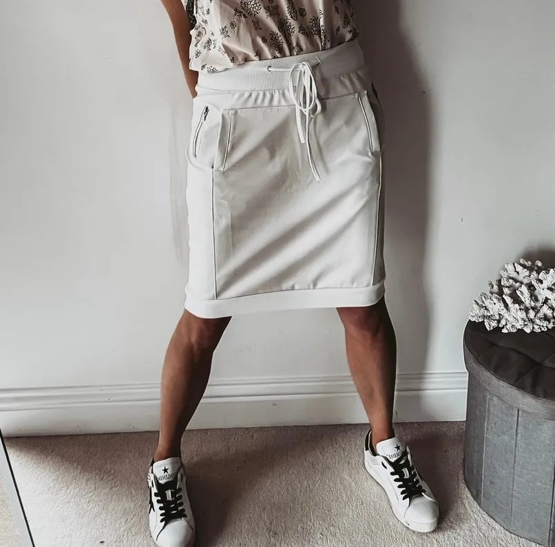 Vintage white full faux leather  ULTIMATE jogger skirt